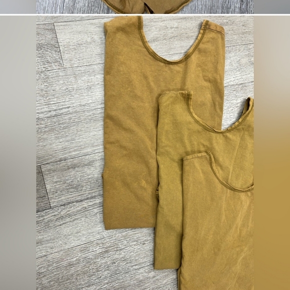 TRADED FREE PEOPLE MOVEMENT Set - Picture 8 of 8